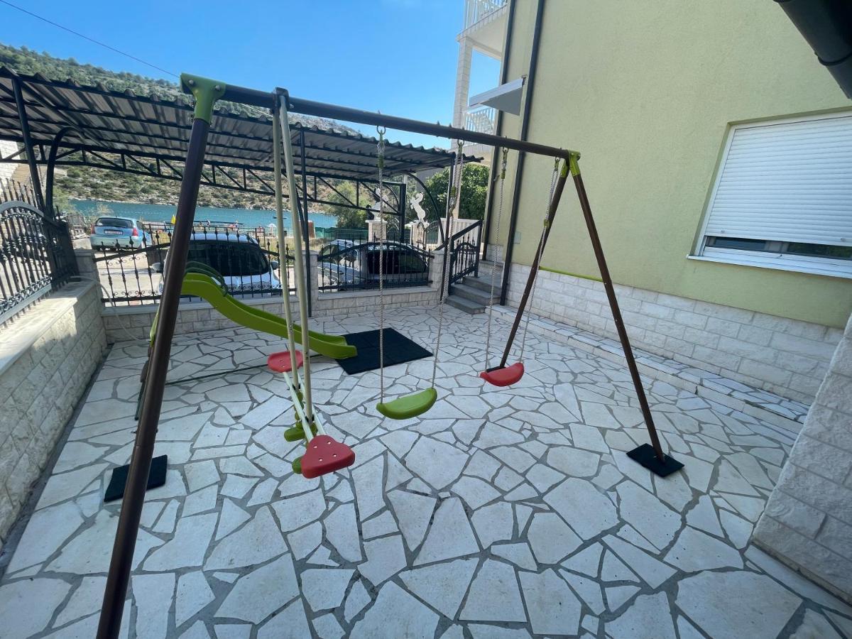 Apartment Antonija Rogoznica  Exterior photo
